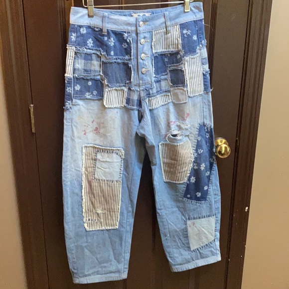 Free People Azalea Patchwork Blue Jeans size 29 Blue Daisy Bandanna - Picture 9 of 16